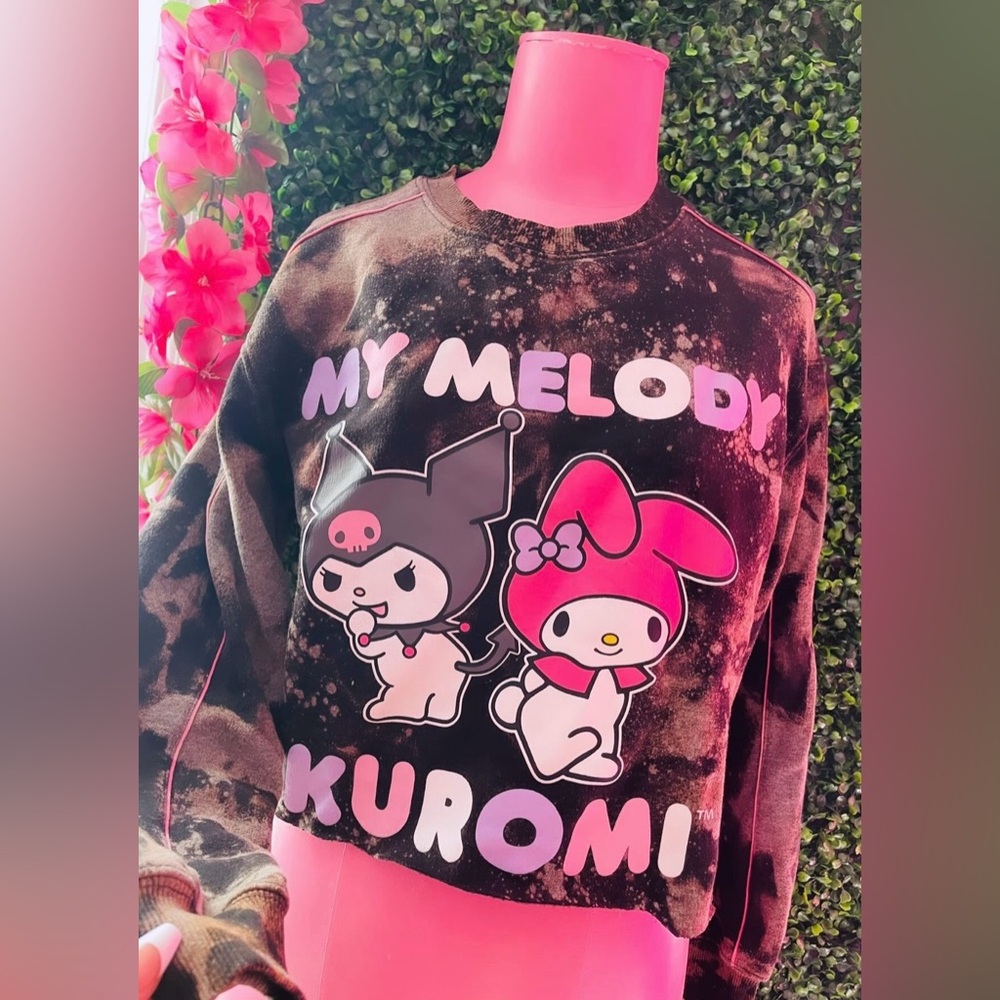 Kuromi cropped sweatshirt